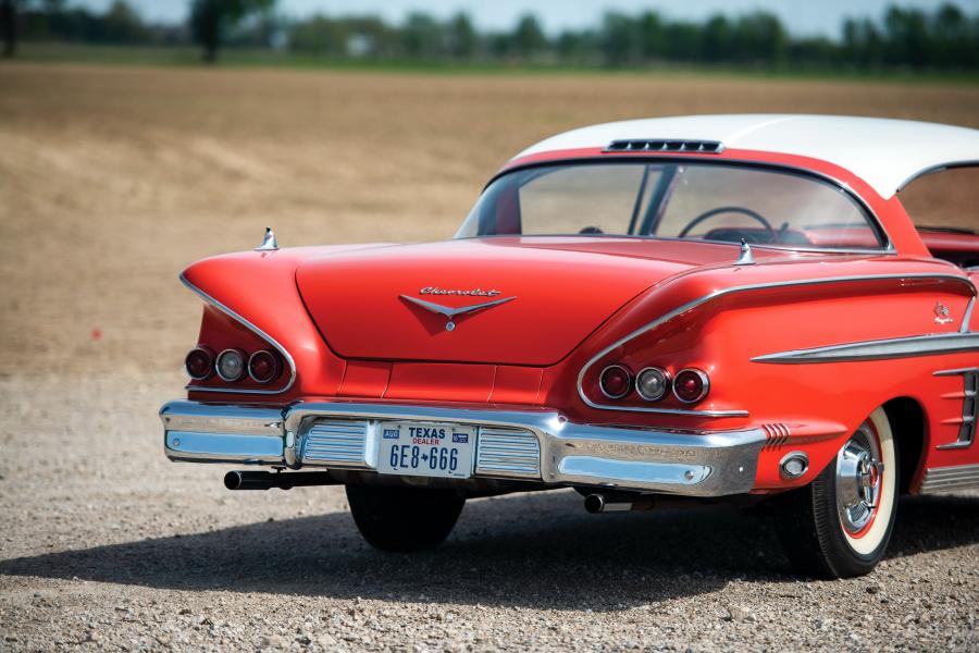 Детали экстерьера Chevrolet Bel Air Impala (1847) 1958 года  (фото 37 из 40)